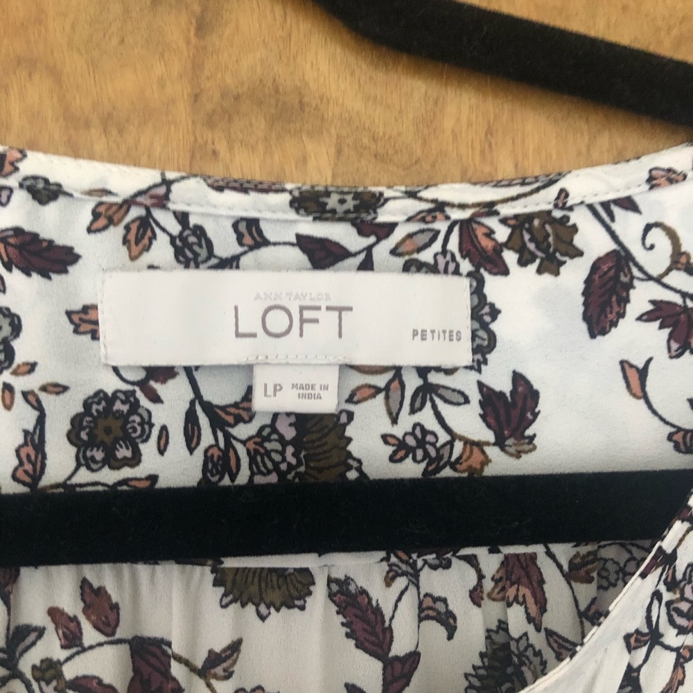 Loft Blouse - Picture 2 of 5